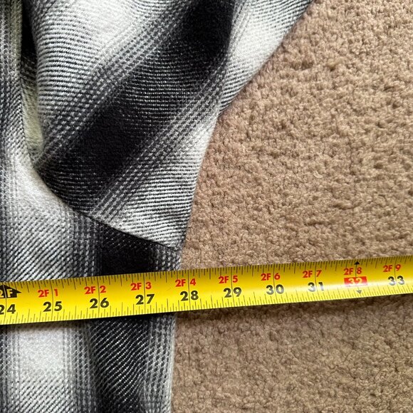 Lucky Brand Shirt Womens 1X Button Up Spread Collar Flannel Plaid Pockets Thick - Picture 7 of 11